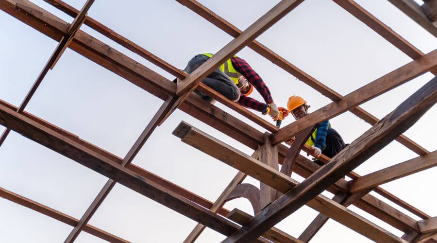 Professional gutter cleaning services in Burlington Junction, MO